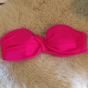 Victoria’s Secret Bandeu padded bikini top 32C